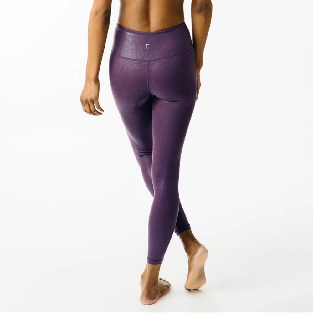 (NWT) Zyia Plum Metallic Plus Light n Tight Hi-Rise 7/8 24" - Picture 4 of 9